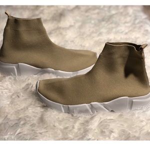 Cute, slip on sneaker